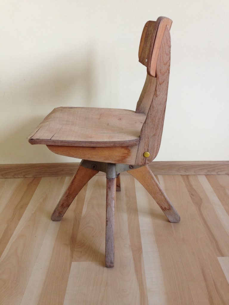 Obrotowe krzesło szkolne Casala
