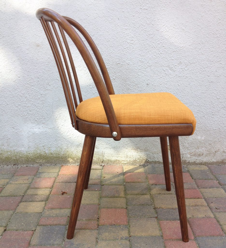 Krzesło typ 30-140 Jitona, 1965 rok