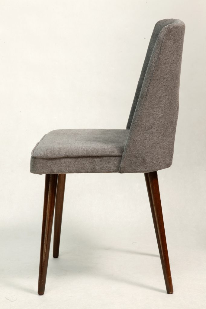 Krzesło muszelka typ 1020 B