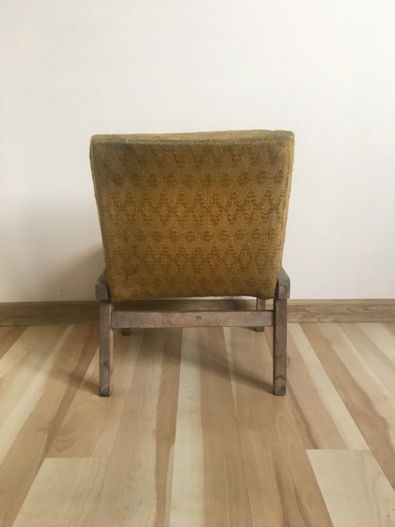 Krzesło tapicerowane dziecięce Maciek, PRL