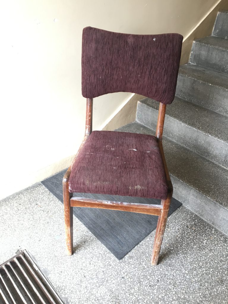 Krzesło typ 296, proj. Rajmund Teofil Hałas